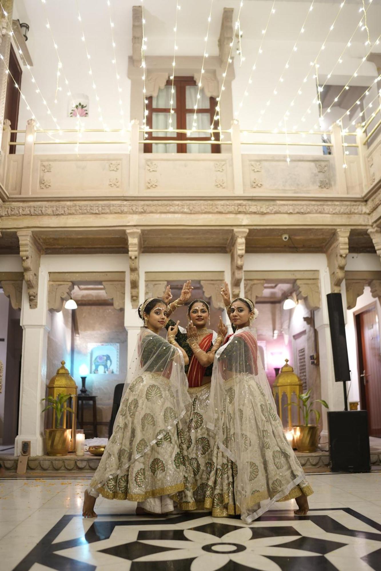 Guleria Kothi At Ganges 4*
