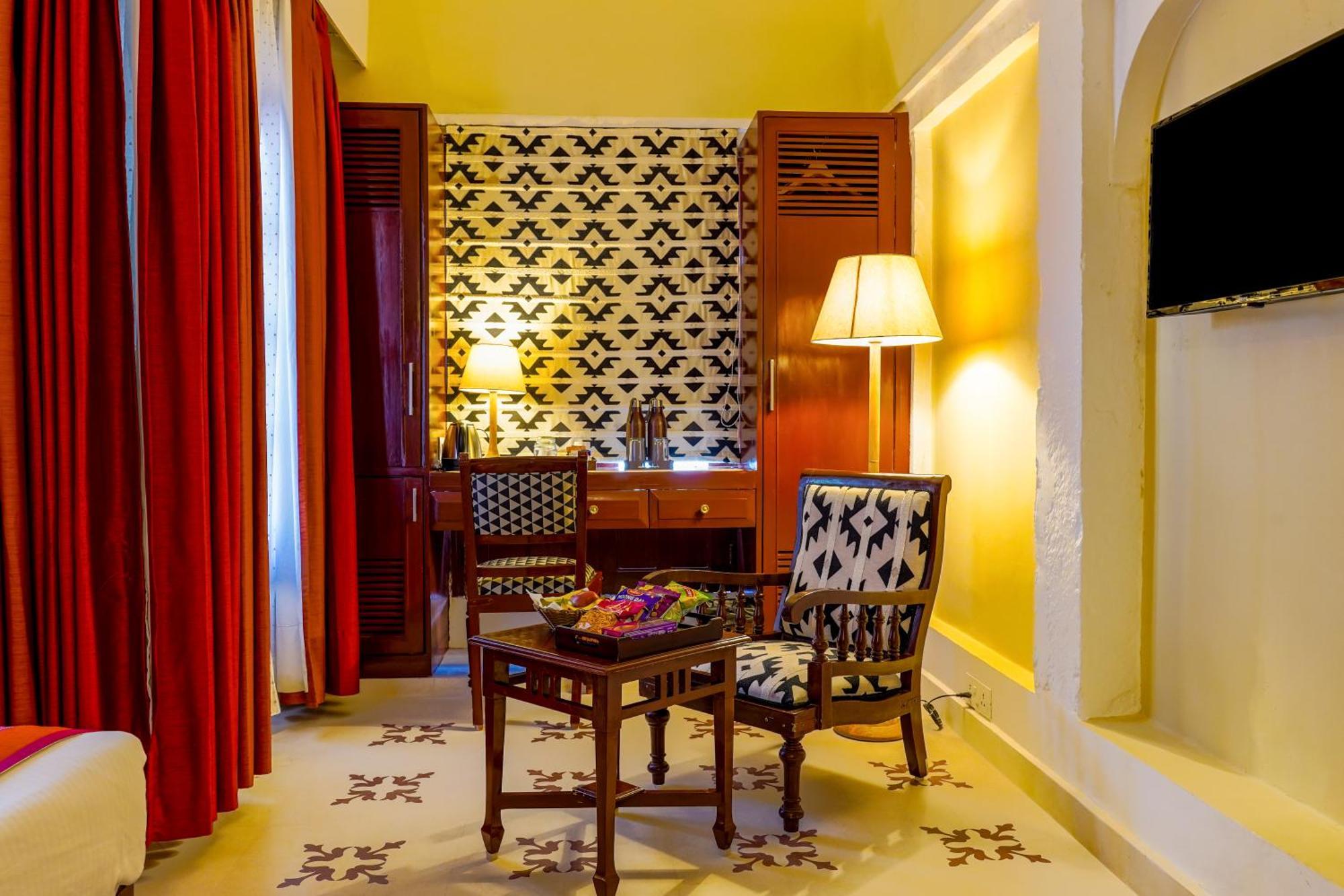 Hotel Guleria Kothi At Ganges 4*