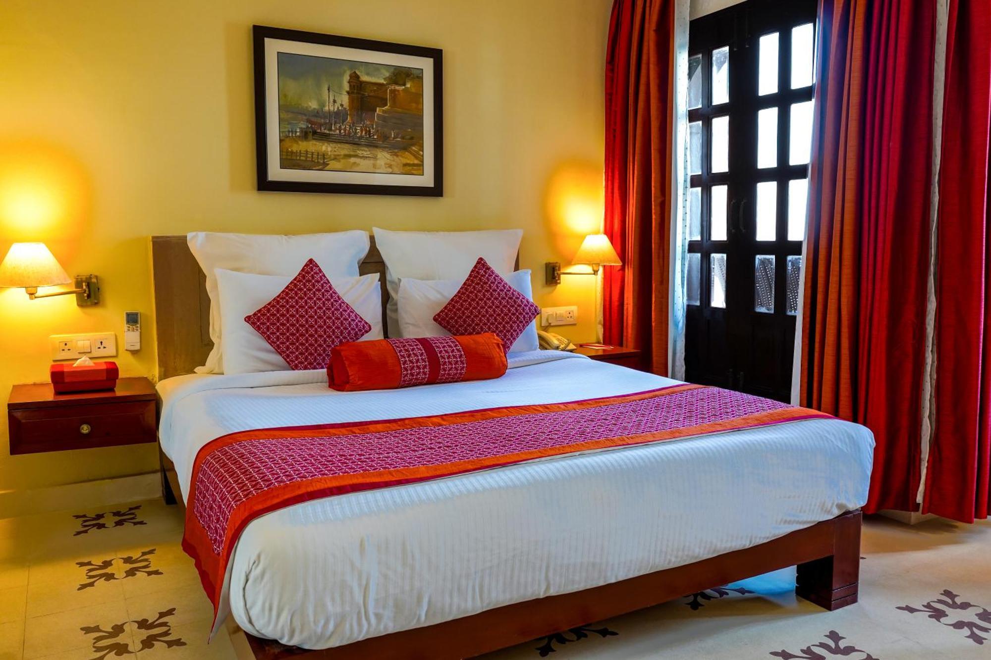 Hotel Guleria Kothi At Ganges Varanasi