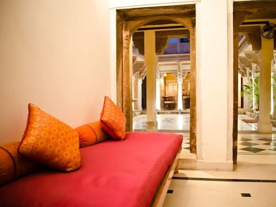 Guleria Kothi At Ganges