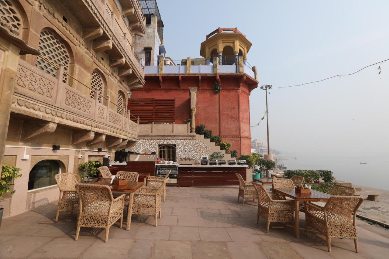 Guleria Kothi At Ganges Hotel